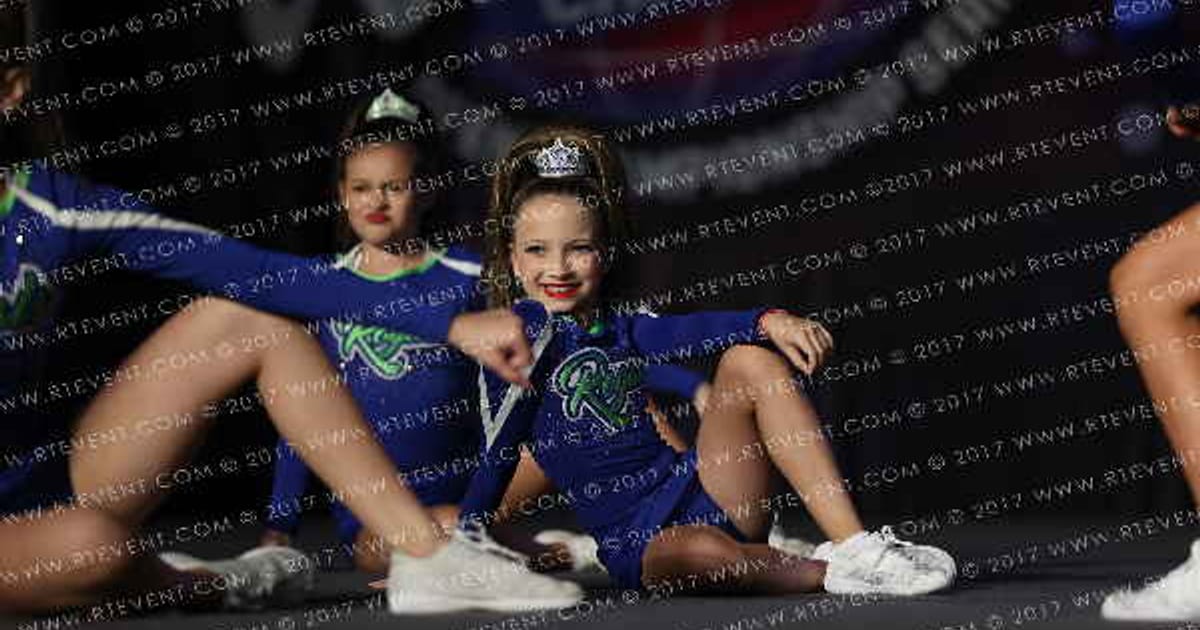 Alpha Extreme Cheer Supremes · All Star Worlds