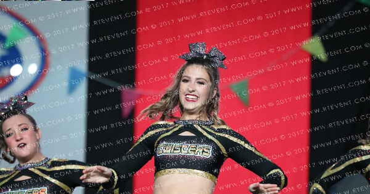 Twisters Amber · Battle Under the Big Top
