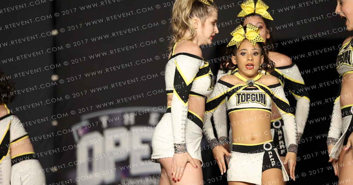 Top Gun All Stars - 407 Pink Assassins · All Star Worlds