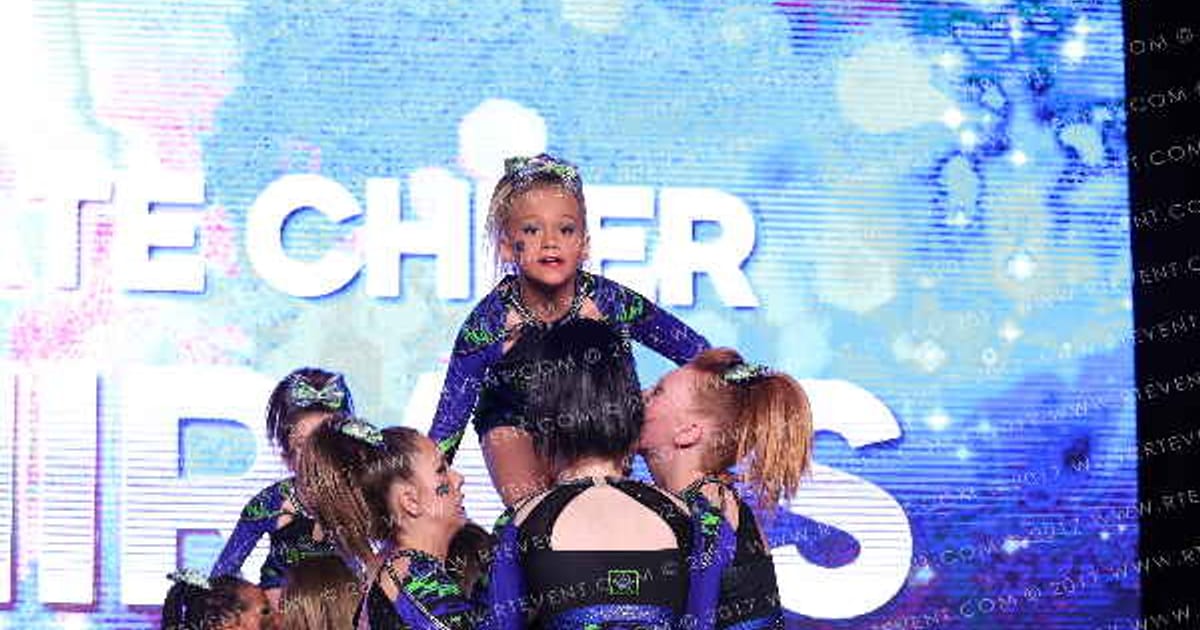 Ultimate Cheer Admirals · All Star Worlds