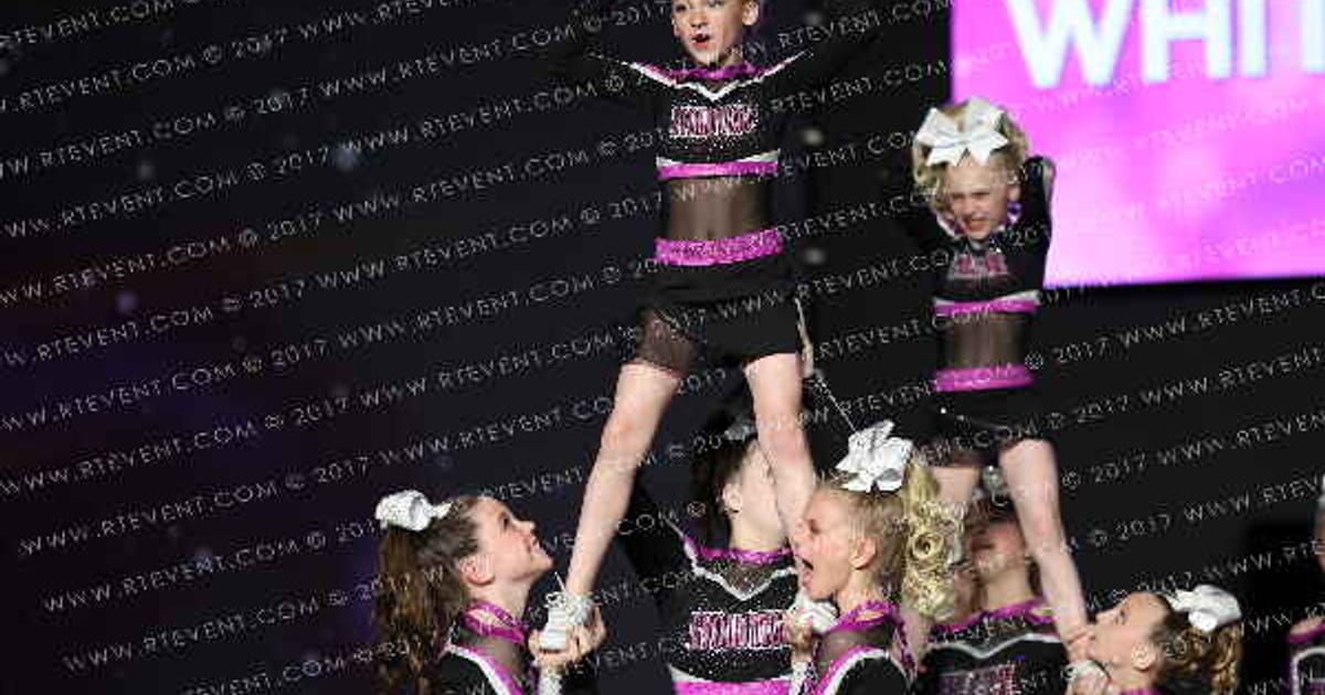 Evolution Cheer White Diamonds · All Star Worlds