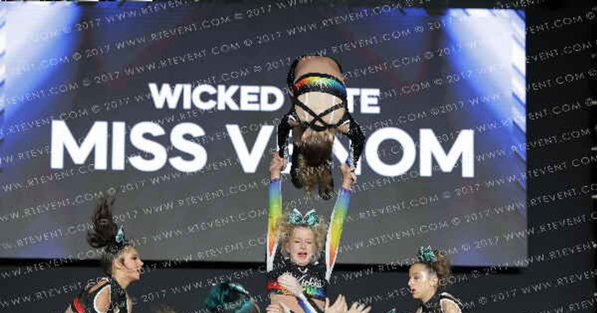 Wicked Elite Miss Venom · All Star Worlds