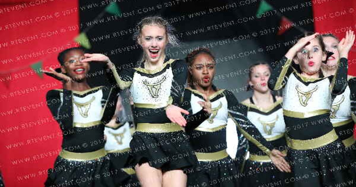 C4 Longhorns Gold · Battle Under the Big Top