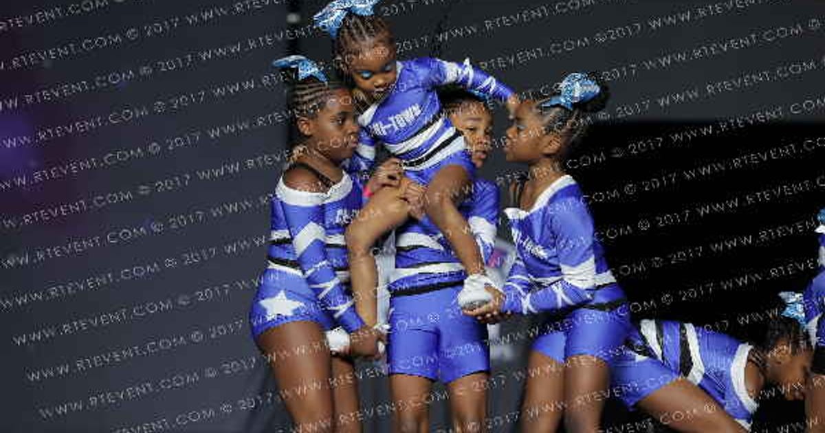 chi-town cats Kitty Cats · All Star Worlds