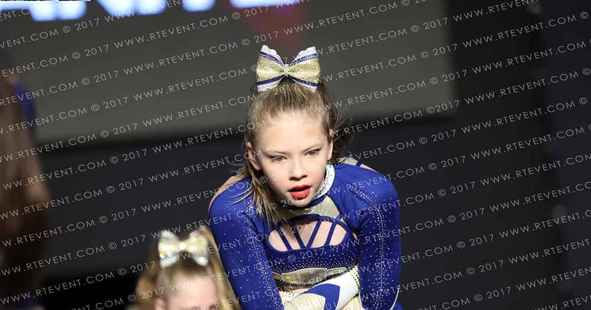 Gold Medal Gems Kyanite · All Star Worlds