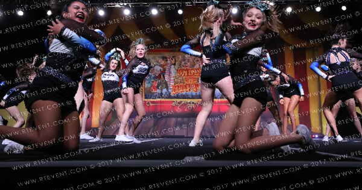 The Stingray All Stars Emerald · Battle Under the Big Top