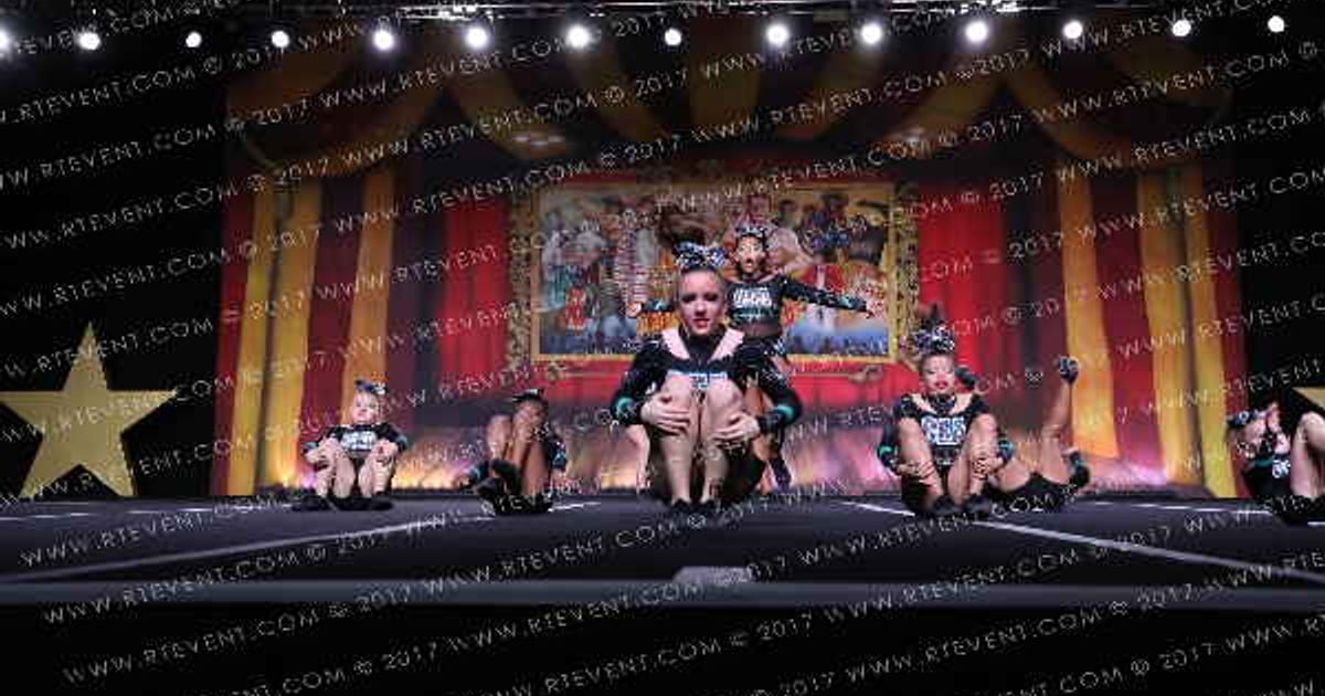 Cheer Extreme Myrtle Beach Crystal Cats · Battle Under the Big Top