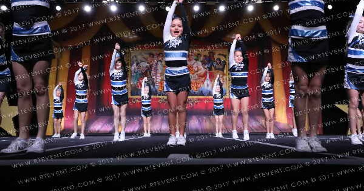Eagles Elite Cheerleading Silver · Battle Under the Big Top