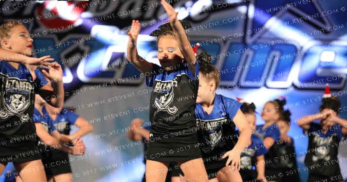 Bucs Cheer Crystals · Ocean City Christmas Open Championship