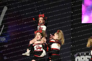Sky Athletics Hail