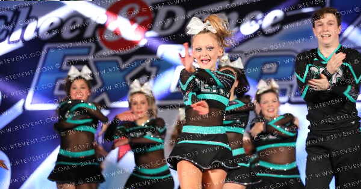 Cheer Extreme Richmond 24Karat · Ocean City Christmas Open Championship