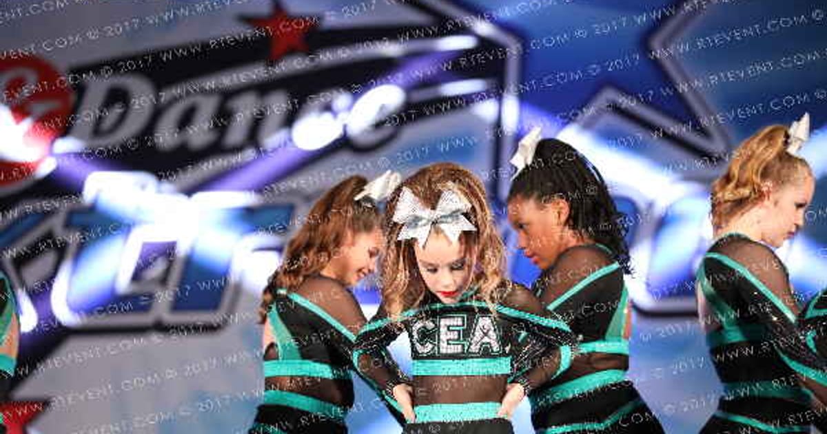 Cheer Extreme Richmond Teal Tiaras · Ocean City Christmas Open Championship