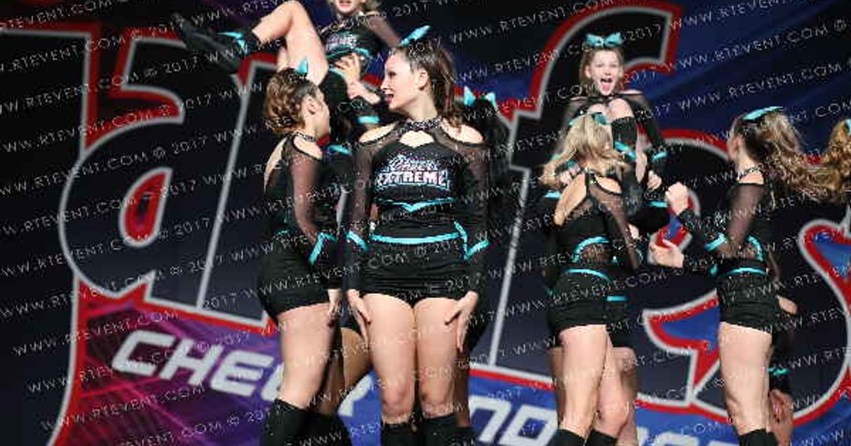 Cheer Extreme - Raleigh Bombshells · Raleigh