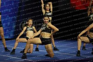 Lightning Elite Cheer Hail Queens