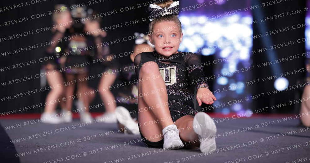 UKnight Training Center MiniQueens · All Star Worlds Saturday Final