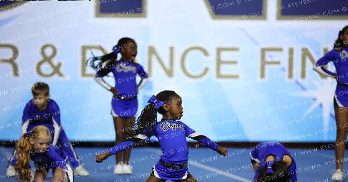 Odyssey Cheer Company Mini Monsoons · The One Las Vegas