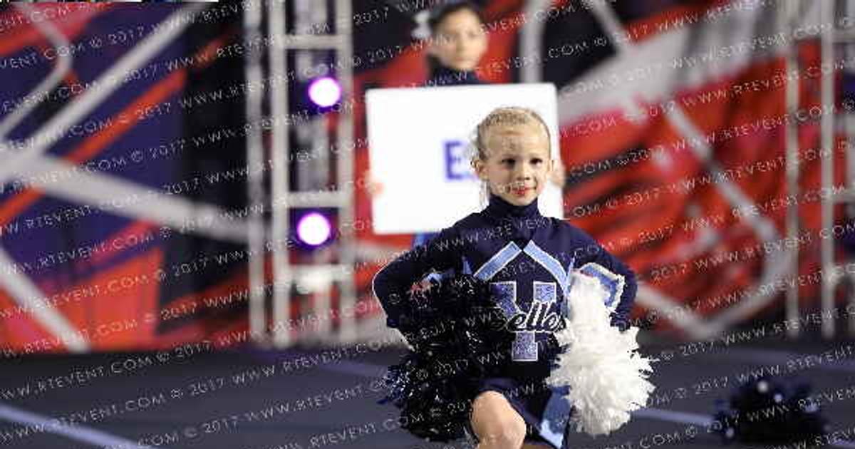 Youngsville Club Cheer Baby Belles · Biloxi