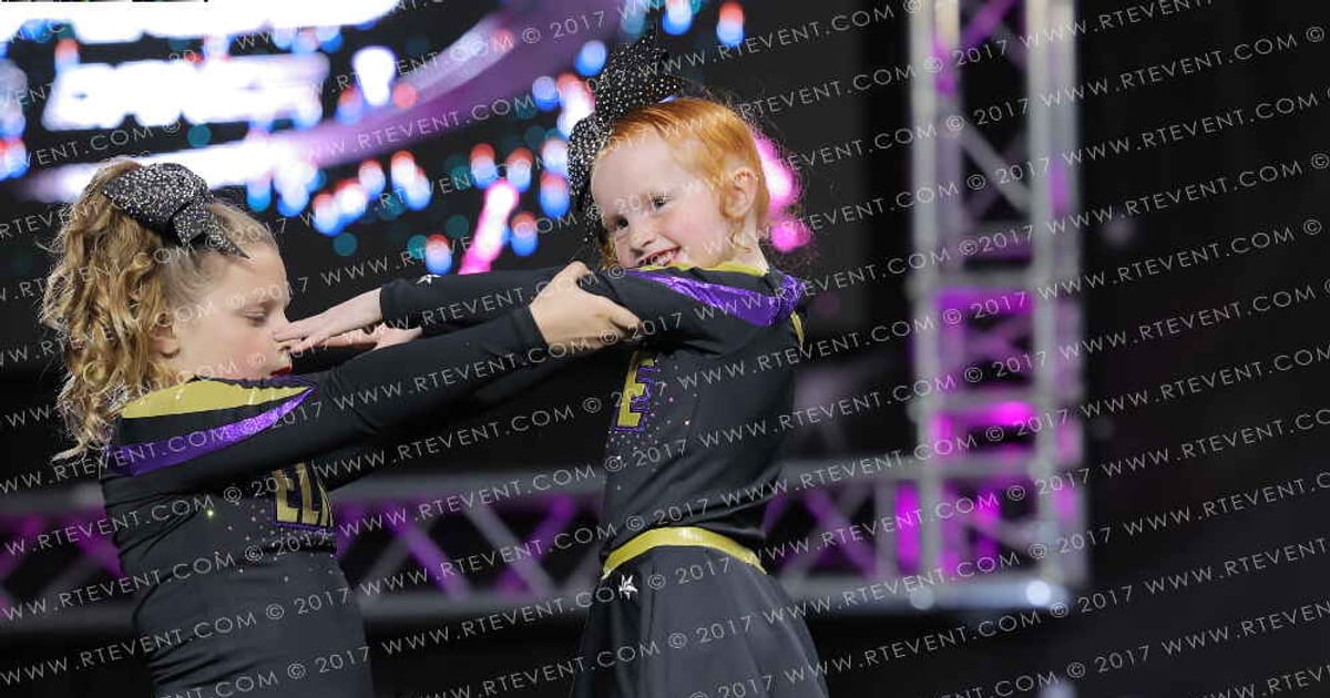 Dragons Elite Mini Diva's · Louisville