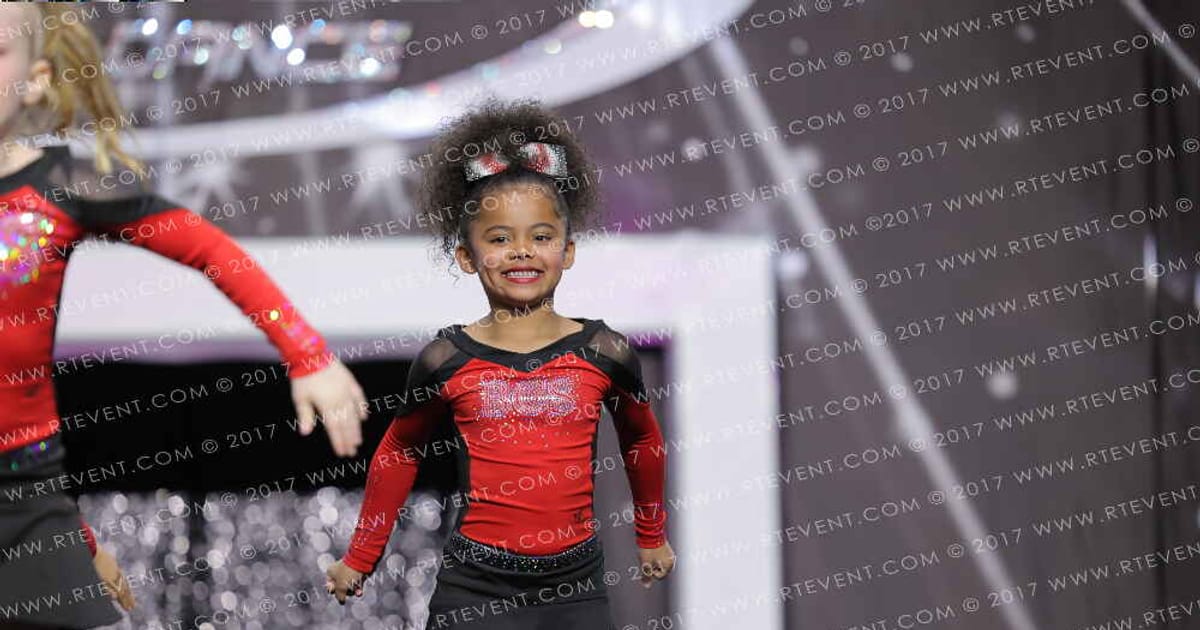 Buckeye Cheer Stars Little Dippers · Louisville