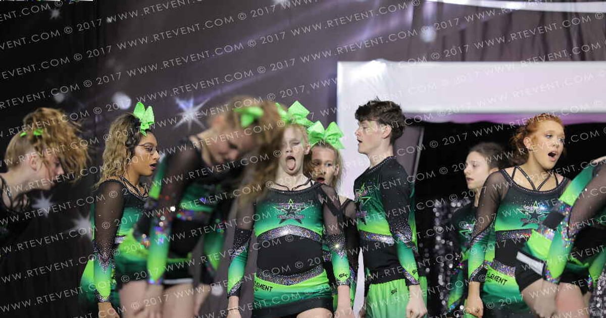 Element Elite Tumbling & Cheer PLATINUM · Louisville