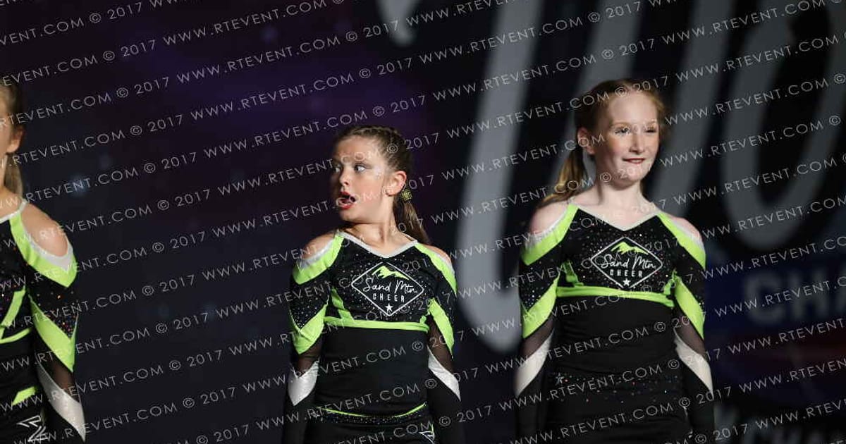 Sand Mountain Cheer Yukons · All Star Worlds