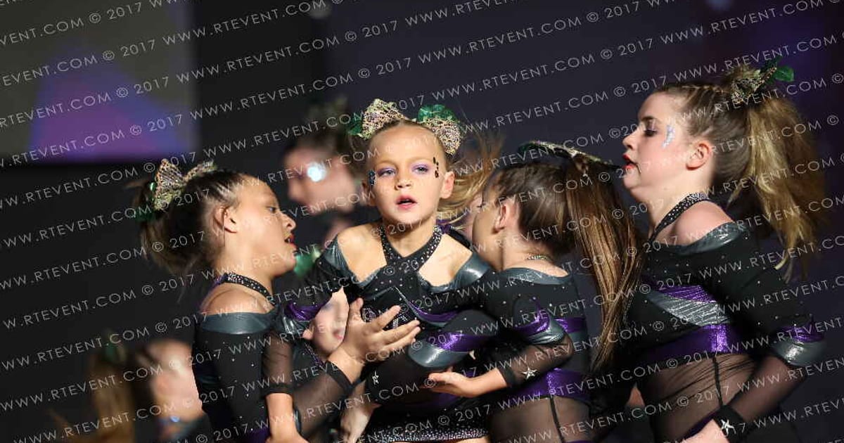 Advanced Cheer Crew Royalz · All Star Worlds