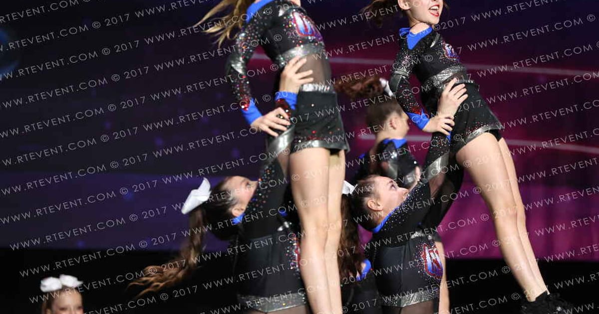 Outlaw Cheer Company Young Guns · The Open Orlando