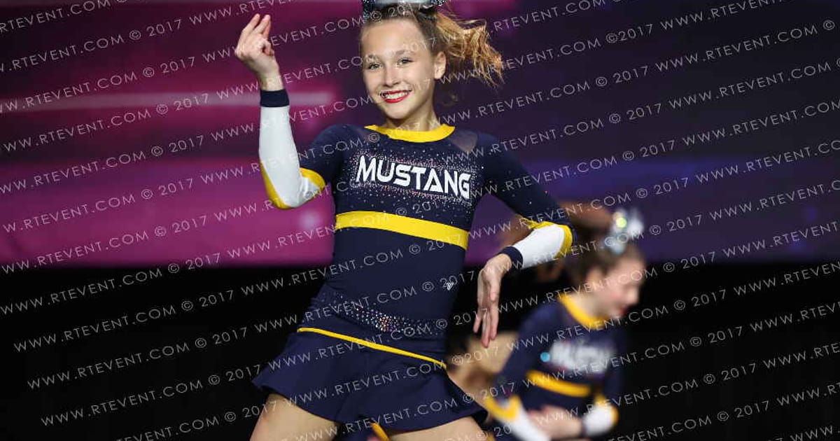 Mustang Cheer Broncos · The Open Orlando