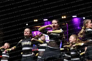 Celebrity Cheer VOGUE