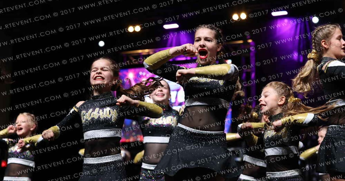 Celebrity Cheer VOGUE · US Finals Virginia Beach