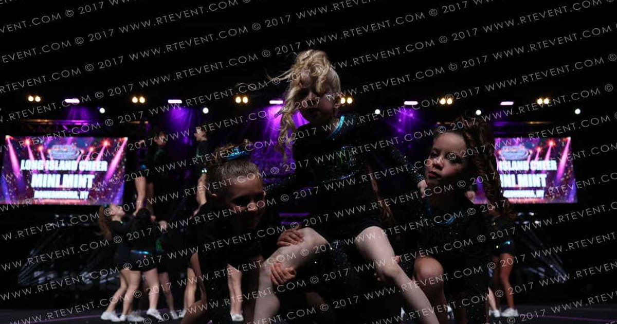 Long Island Cheer Mini Mint · US Finals Virginia Beach