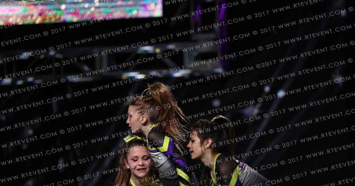 Iowa X-Plosion Cheer & Tumbling Velocity · US Finals Virginia Beach