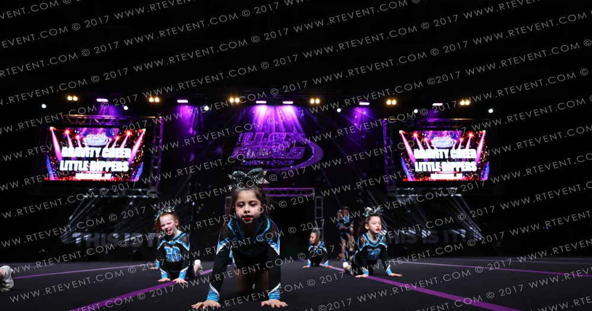 Gravity Cheer Little Dippers · US Finals Virginia Beach