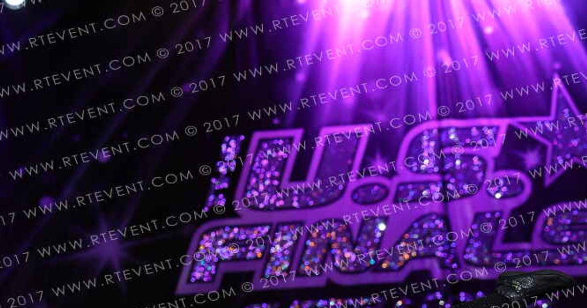 Tri-Town Competitive Cheerleading Lady Lightning · US Finals Virginia Beach