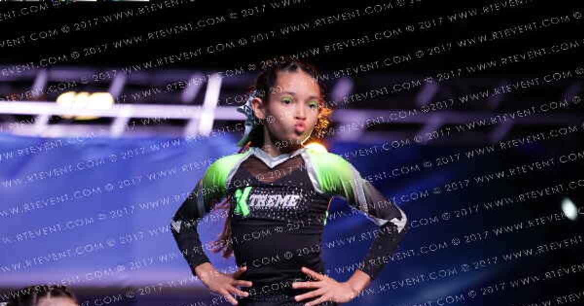 Xtreme Cheer Black Bombshells · The ONE Finals