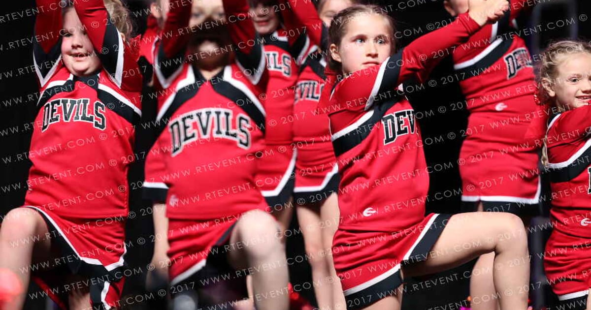 Devil Cheerleading Tiny Devils · US Finals Virginia Beach