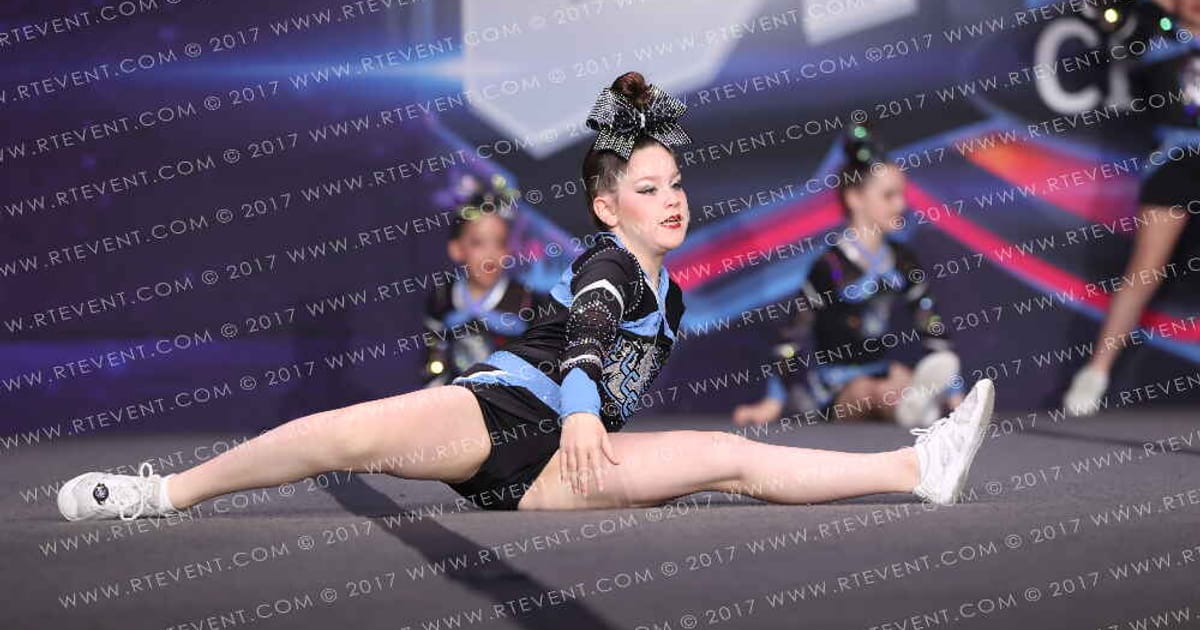 Lions Cheer Company Royal Cats · The Open Orlando