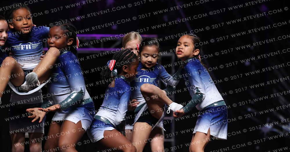 Fly High Cheer and Tumble Mach 1 · US Finals Virginia Beach