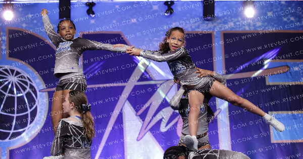 Unity Cheer Purple Pearls · The ONE Finals