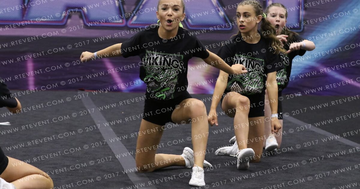 Vikings Cheerleading Warriors · Gateway to the Galaxy
