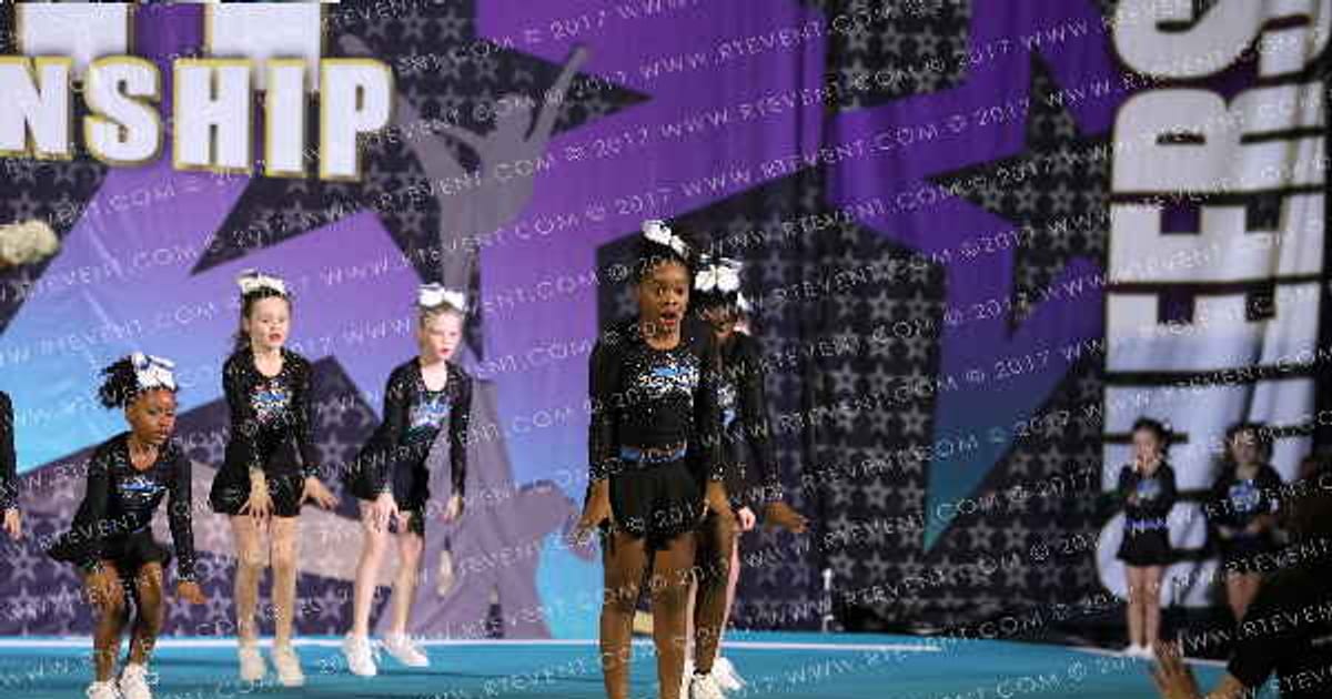 Newnan Southern Stars SHOCKWAVE · Cartersville