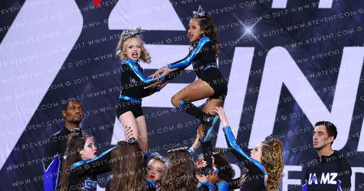 SIERRA VISTA ELITE BLAZE · The Pinnacle Cheerleading Championship