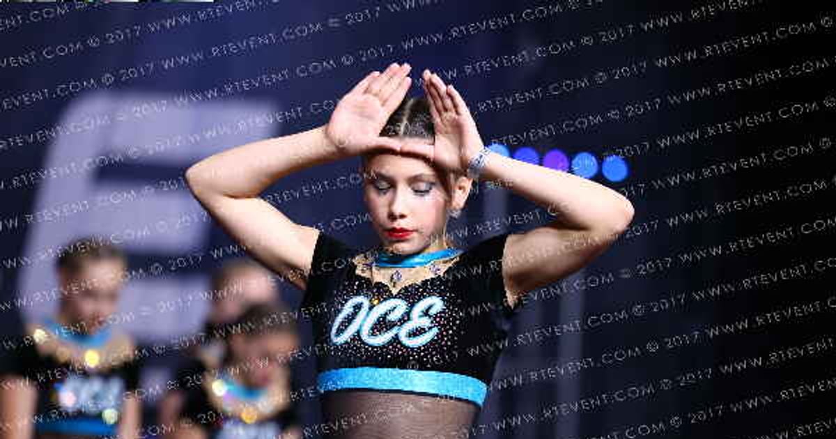 OC ELITE QUEENS · The Pinnacle Cheerleading Championship