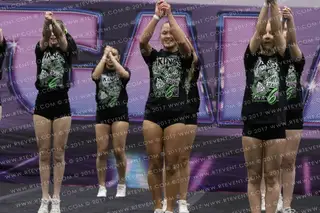 Vikings Cheerleading Raiders