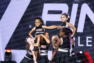 REVOLUTION CHEER MINI MILITIA
