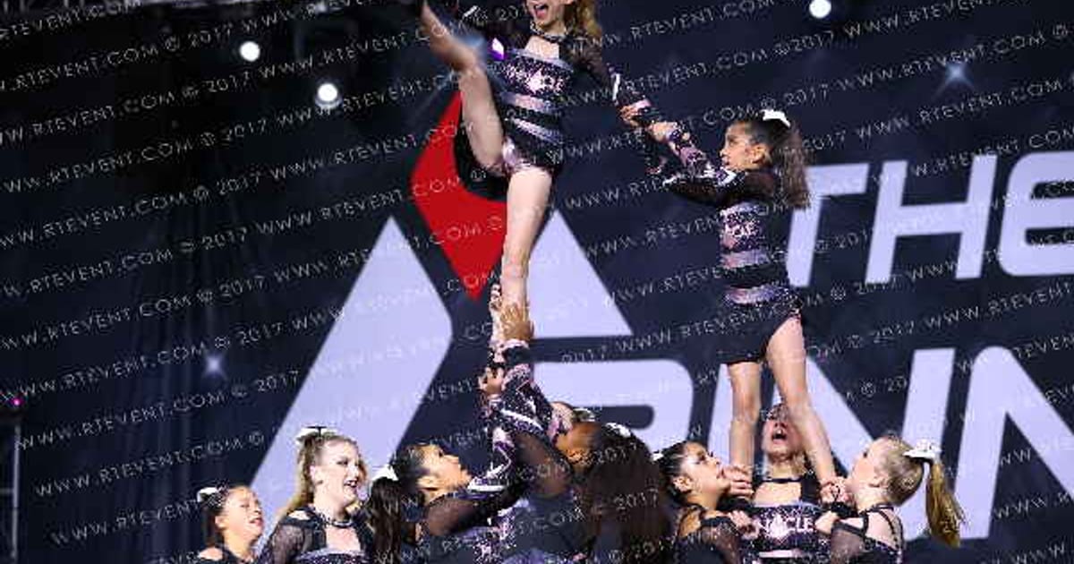 PINNACLE ATHLETICS SNOW OPS · The Pinnacle Cheerleading Championship