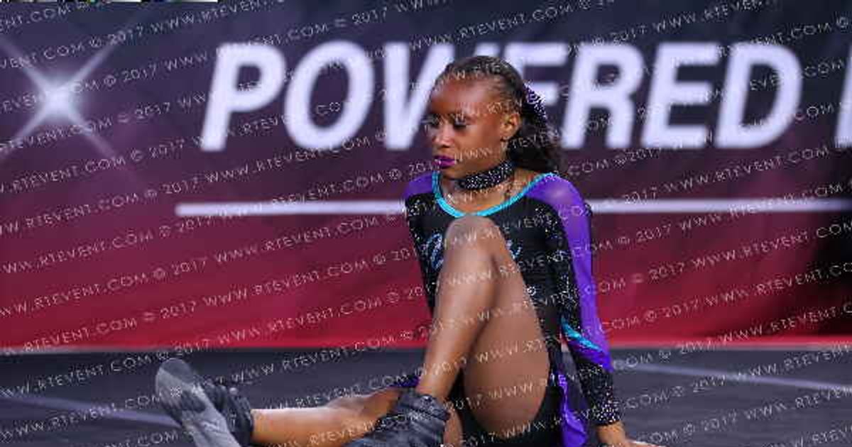 VEGAS CHEER COMPANY IVY · The Pinnacle Cheerleading Championship