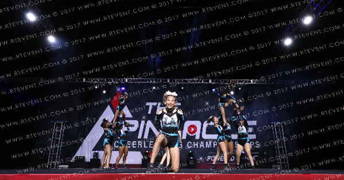 LA DREAM ALL STARS HALO · The Pinnacle Cheerleading Championship