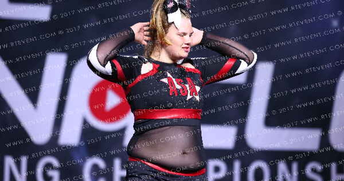 ALL STAR ATHLETICS ROARING REDS · The Pinnacle Cheerleading Championship