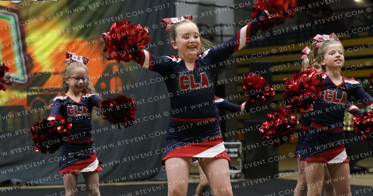 Cheerleader Academy CLA Shooting Stars · FC Amsterdam